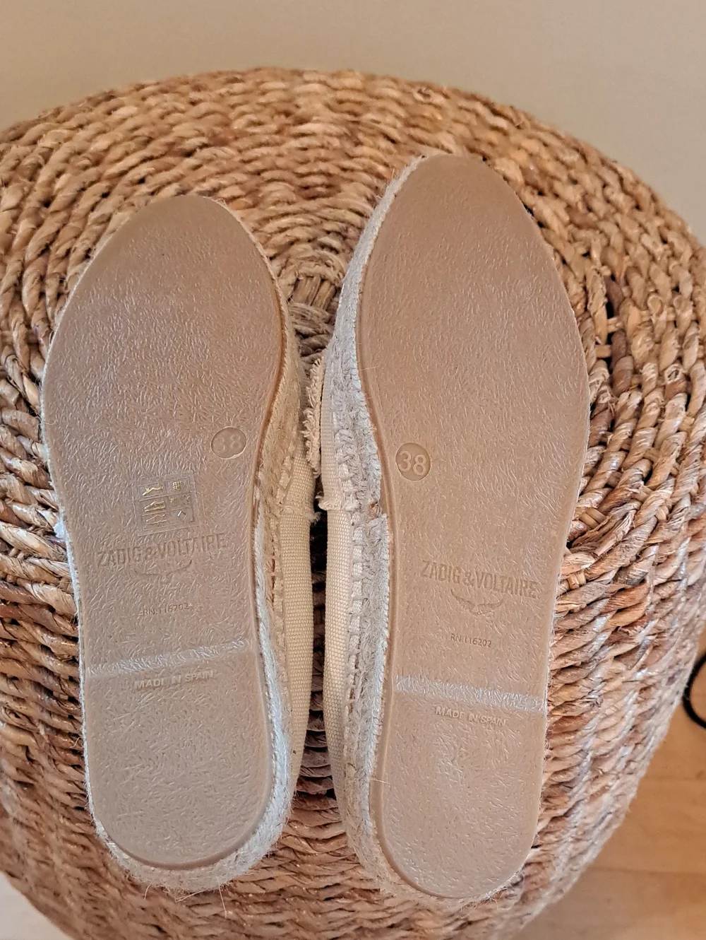 NWOT Zadig & Voltaire Womens Luxury City Ivory Canvas Espadrille Loafers 38/7.5